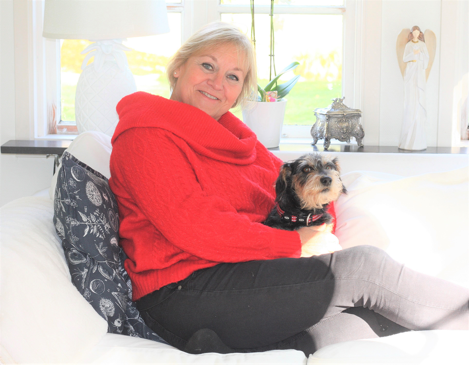 Christina-Akerberg-hunden-Maja.jpg